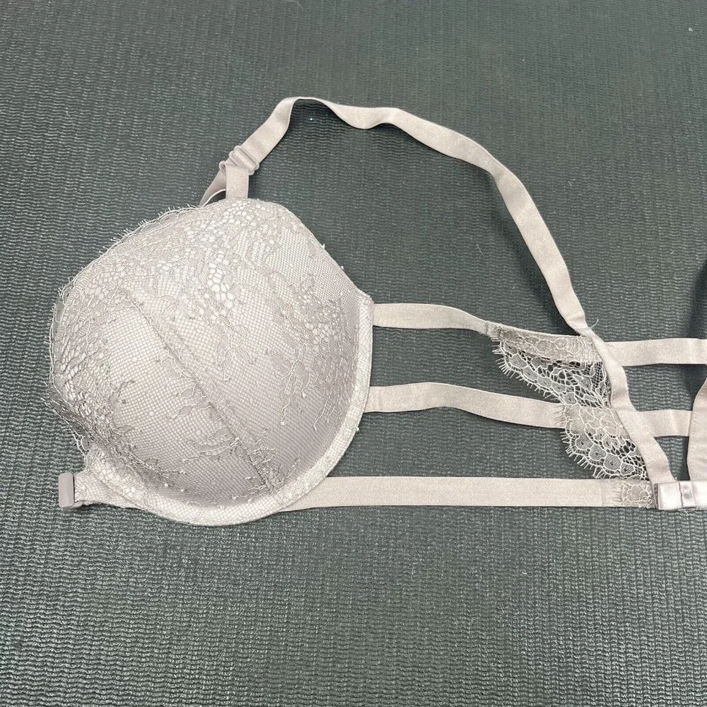 Victoria's Secret Bra Very Sexy Push Up 32DD Lavender Purple Lace Overlay 316902